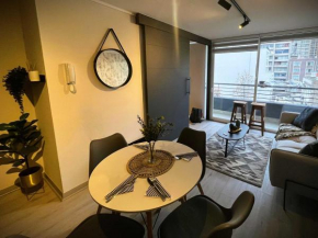 HOM I Nuevo y Moderno Depto 1D1B en Santiago Centro